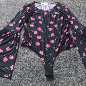 Flower long sleeve blouse